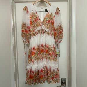 Taylor dress. NWT. Size 4.